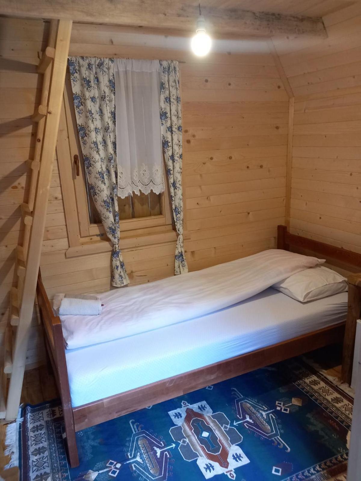 Bungalows Prokletije Gusinje Bagian luar foto