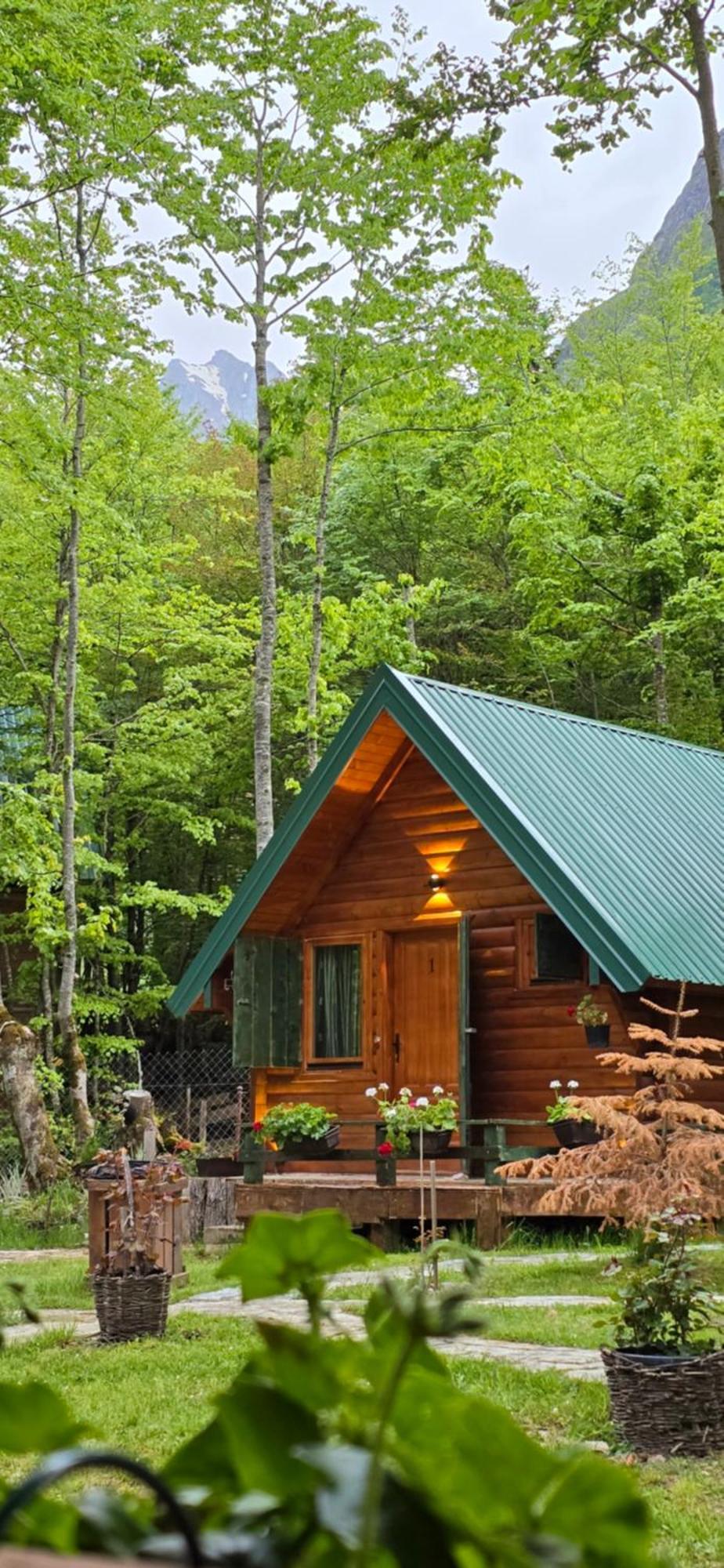 Bungalows Prokletije Gusinje Bagian luar foto