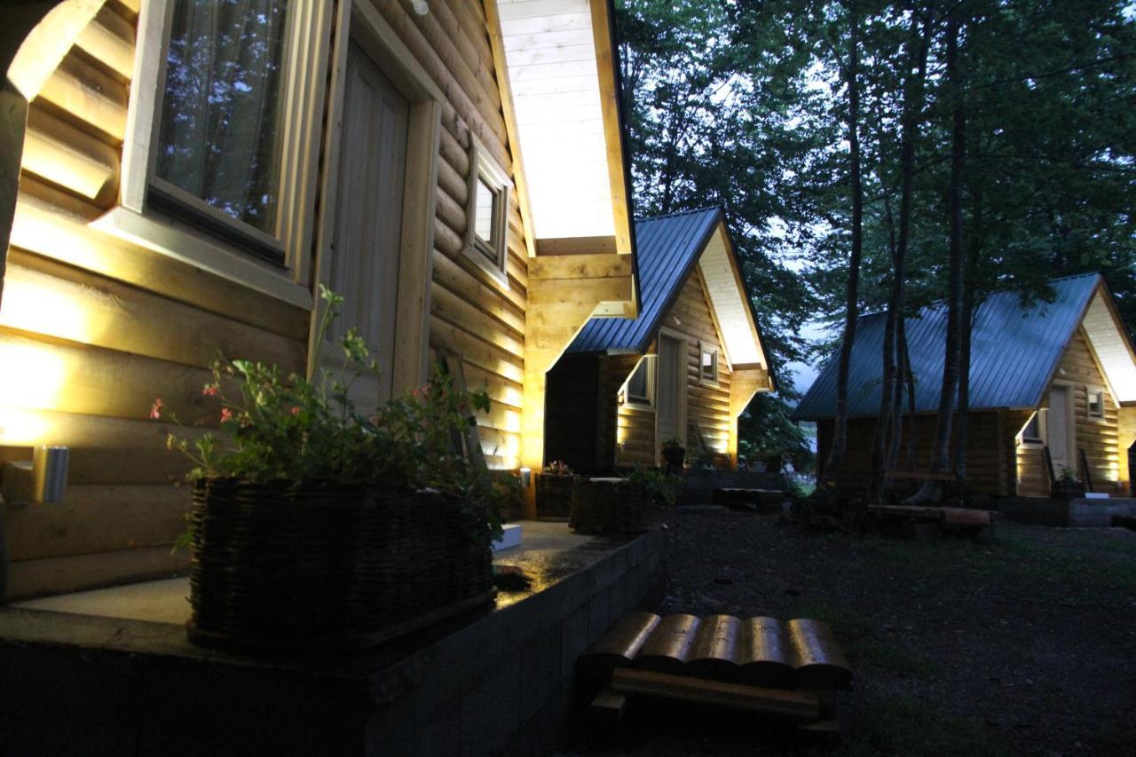 Bungalows Prokletije Gusinje Bagian luar foto